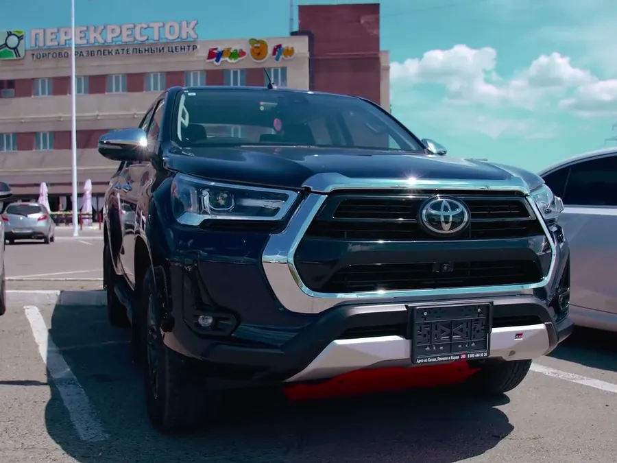 Toyota Hilux 2024 клиента JAPAUTOBUY